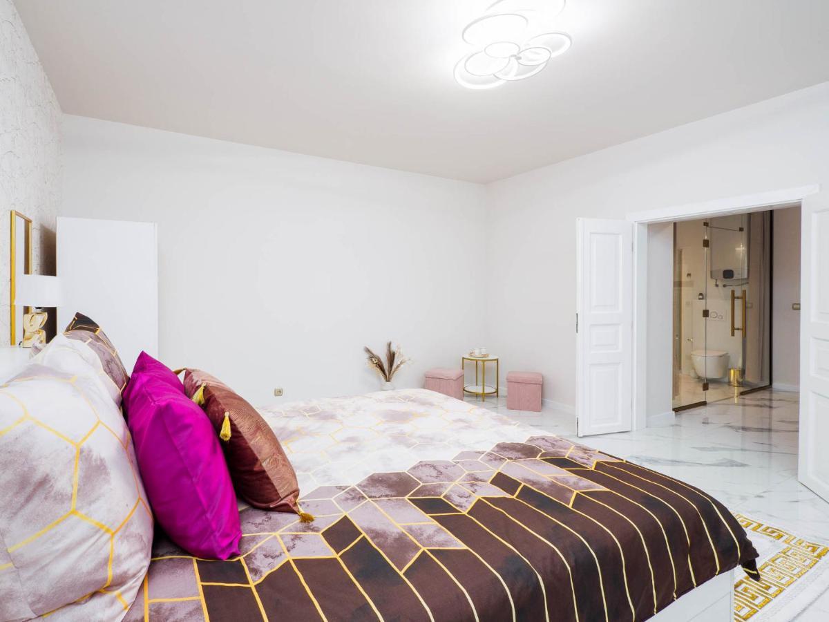 Apartament Gold Aleja Nmp 8 - Free Parking Çestohova Dış mekan fotoğraf